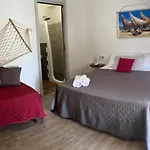 Makuti 4*