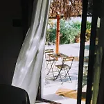 Makuti Bed & Breakfast 4*