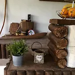 Bed & Breakfast Makuti 4*