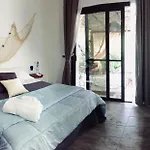 Bed & Breakfast Makuti 4*