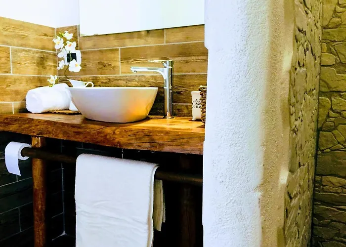 Makuti فندق مبيت وإفطار 4*