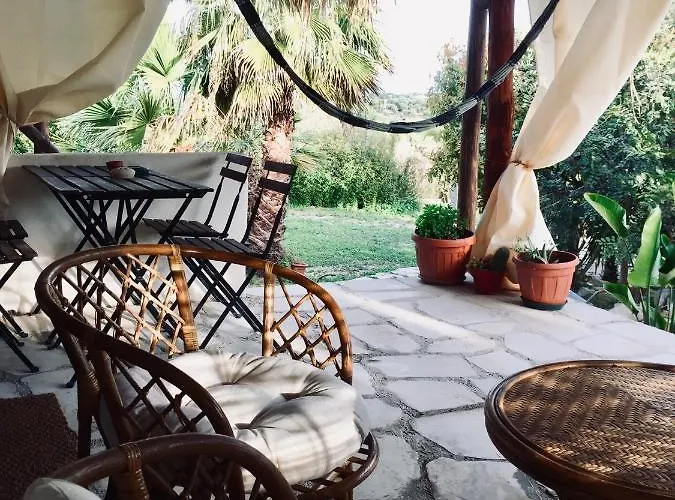 فندق مبيت وإفطار Makuti
