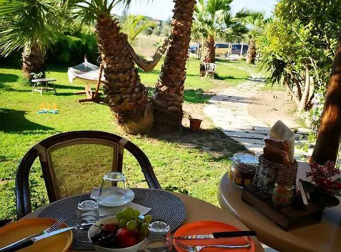 Makuti بوزالو